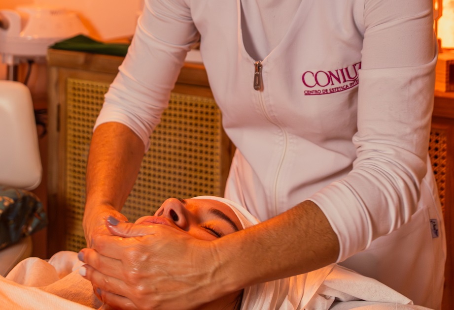 conchi facial